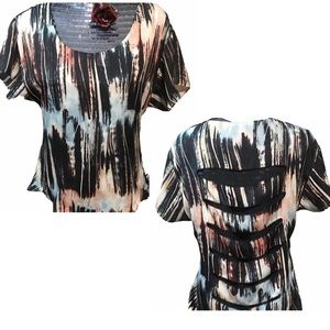 BCBG SCOOP NECK TOP SM. DECORATIVE BACK SLITS